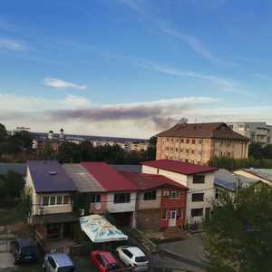 Tulcea: Fumul produs de un incendiu de vegetaţie în Ucraina se îndreaptă că zona de nord a Deltei Dunării / Pompierii afirmă că nu prezintă pericol pentru populaţie 