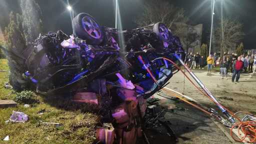 Tânăr de 21 de ani, mort în urma unui accident produs într-un sens giratoriu din Sebeş – FOTO, VIDEO
