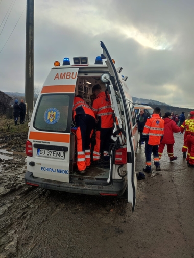 Şeful ITM Gorj: De fiecare dată când am avut control la Complexul Energetic Oltenia au primit amenzi foarte mari pentru mai multe lucruri/ În 2018 ITM a dispus o măsură Complexului, că are obligaţia să asigure mijloace de transport omologate şi autorizate 