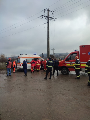 Managerul CE Oltenia: Mijlocul de transport care a fost implicat în eveniment nu avea destinaţia de transport persoane. Avea destinaţie de transport marfă/ În anii trecuţi se obişnuia un astfel de... să nu fi intrat aşa, ca o rutină, ca obişnuinţă