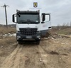 Giurgiu: Bărbat amendat cu 10.000 de lei după ce a fost prins, de două ori în aceeaşi zi, aruncând deşeuri pe un câmp. Camionul cu care transporta gunoiul a fost confiscat - FOTO
