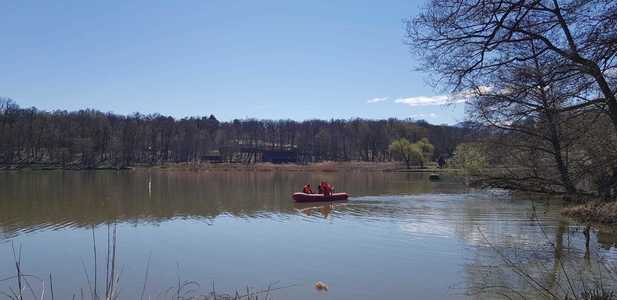 Sibiu: Autorităţile continuă operaţiunile pentru găsirea studentei din Braşov care a dispărut la începutul lunii februarie / Verificări în lacul din Muzeul Astra