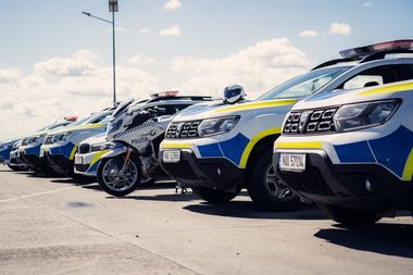 IGPR: 341 de urmăriţi naţional şi peste 700 de minori daţi dispăruţi, găsiţi de poliţişti în luna martie / Între urmăriţi, pe persoană acuzată de 29 acte de sclavie în Marea Britanie