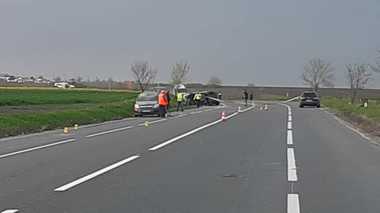 Accident pe DN 2, la ieşire din judeţul Buzău spre Vrancea – Trei maşini s-au ciocnit, două persoane fiind rănite