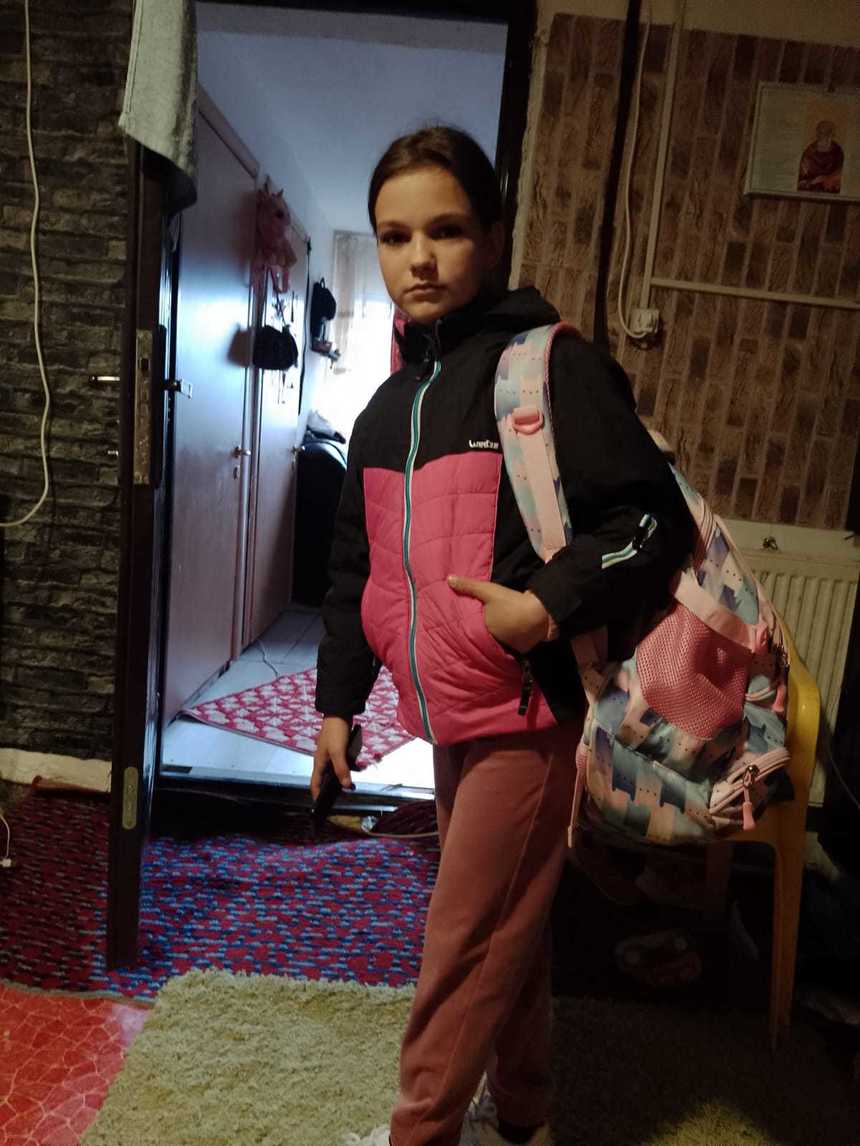 Buzău: Fată de 12 ani, dată dispărută de familie / Ultima dată a fost văzută urcând într-un autoturism