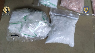 Constanţa: 39 de persoane au fost depistate cu droguri asupra lor la festivalurile de pe litoral / Ambulanţele au intervenit la 98 de cazuri pentru diverse traumatisme şi afecţiuni medicale diverse
