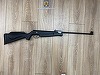 Constanţa: Un bărbat a fost prins când ridica un colet sosit din străinătate şi în care erau o puşcă, un pistol şi muniţie 
