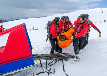 Nouă persoane au fost salvate de pe munte, în ultimele 24 de ore