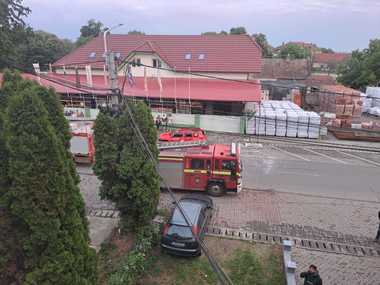 Timiş: O femeie şi un bărbat cu arsuri de gradele I şi II, după o explozie în apartamentul în care locuiau