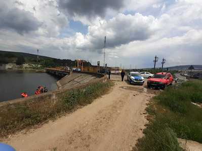 Cluj: Cadavrul unei femei dată dispărută miercuri, găsit în apele unui lac de acumulare. Trupul a fost adus la mal de către pompieri