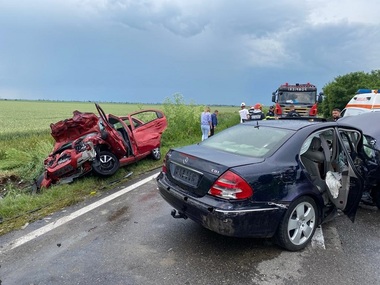 Prahova: Cinci răniţi, într-un accident produs pe DN 1 B - FOTO
