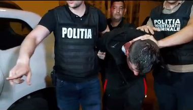 Bărbatul care a ucis doi bătrâni la Timişoara a fost reţinut 24 de ore, în urma audierilor de noaptea trecută/ Şi-a recunoscut vina

