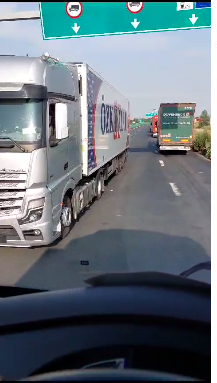 Arad: Un TIR a circulat pe contrasens pe autostrada A1, în apropierea Punctului de Trecere a Frontierei Nădlac - FOTO, VIDEO