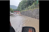 UPDATE - Inundaţii pe DN 1 – centura oraşului Sinaia Poliţia a deviat traficul rutier, întrucât nu se mai putea circula în siguranţă - FOTO
