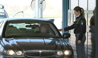 Poliţia de Frontieră: 120 de autovehicule furate, descoperite în primele şase luni ale acestui an, cu peste 50% mai multe faţă de perioada similară a anului trecut