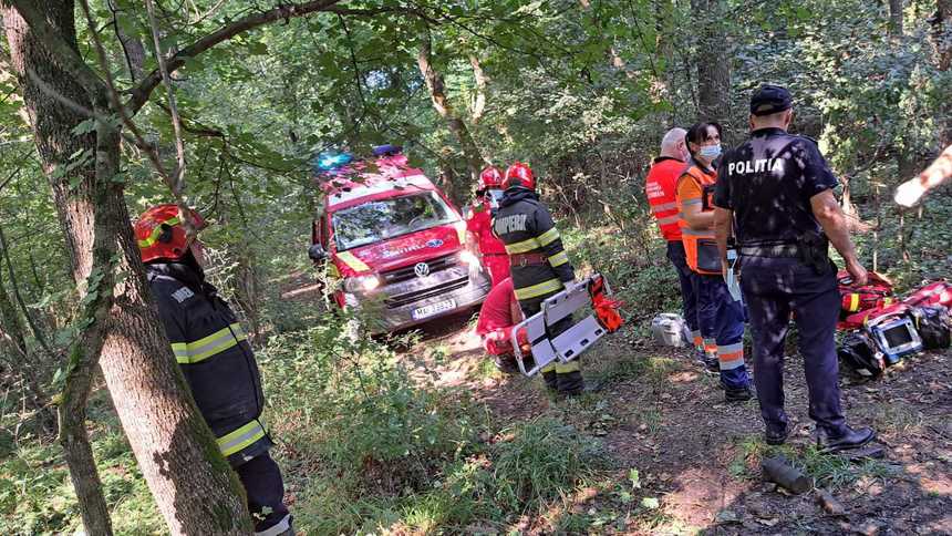 UPDATE - Poliţia Teleorman: Utilajul feroviar a deraiat, iar la încercarea de repunere pe calea de rulare s-a răsturnat / Un bărbat de 53 de ani a murit / Dosar penal 

