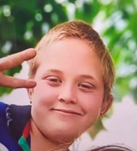Copil de 10 ani, dispărut dintr-o comună din Iaşi, căutat de poliţişti