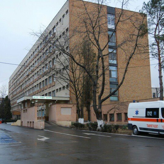 Un angajat al Spitalului Judeţean Alba a murit după ce s-a electrocutat / El făcea lucrări la instalaţia electrică