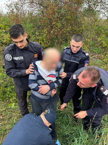Bacău: Operaţiune amplă pentru căutarea unui bătrân care dispăruse dintr-un centru rezidenţial / Bărbatul, găsit după mai multe ore de căutări, într-o zonă cu vegetaţie înaltă