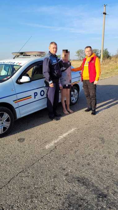 UPDATE - Băiat de 13 ani din Brăila, cu autism, căutat după ce a plecat noaptea de acasă şi nu s-a mai întors/ El a fost găsit în judeţul Buzău - VIDEO