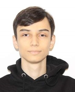 Bucureşti – Poliţia caută un tânăr de 18 ani plecat de acasă încă din 8 octombrie şi care nu a mai revenit / El ar fi spus familiei că merge la munte

