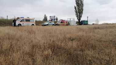 Iaşi: O maşină s-a răsturnat la Leţcani – O persoană a murit şi trei au fost transportate la spital