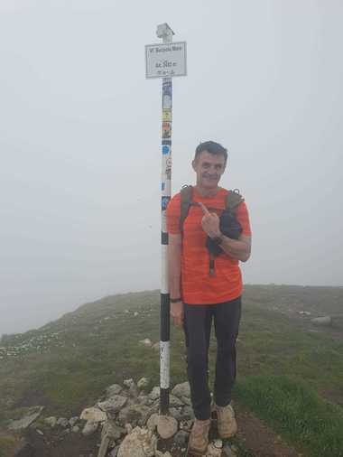 Turistul francez dat dispărut după ce a plecat în drumeţie pe un traseu din Masivul Bucegi a fost găsit într-o prăpastie, pe Valea Jepilor Mici - VIDEO
