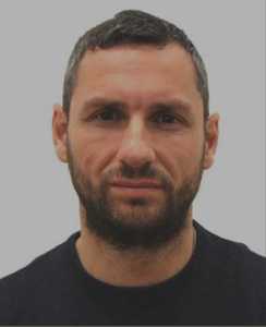 UPDATE - Fostul fotbalist Lucian Burdujan a fost dat dispărut / Familia nu a mai putut lua legătura cu el din septembrie, când se afla la Bucureşti / Fotografia sa, pe site-ul Poliţiei Române, la persoane dispărute