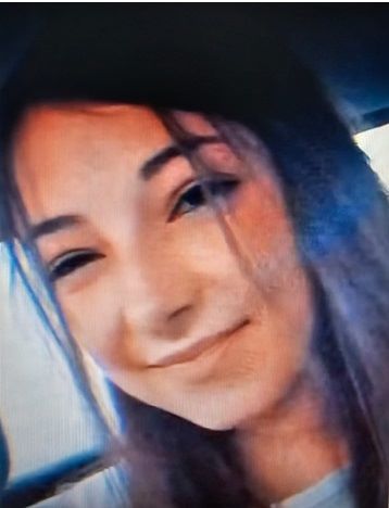 Adolescentă de 13 ani din Bacău, dată dispărută 