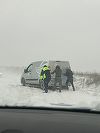 Constanţa: 323 de persoane blocate în zăpăda au fost salvate / Peste două mii de apeluri la 112 weekendul trecut care semnalau probleme produse de condiţiile meteo 
