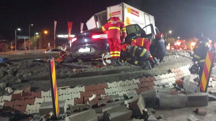 Iaşi - Cinci persoane rănite în urma unui accident produs la Târgu Frumos - FOTO