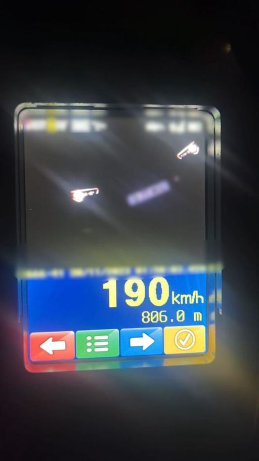 Tânăr de 19 ani, înregistrat de radar cu 190 de kilometri pe oră pe tronsonul de autostradă A0, recent deschis circulaţiei 

