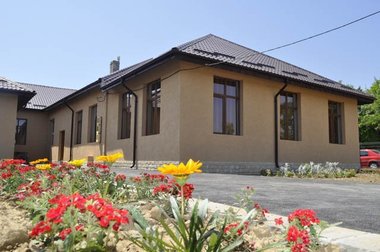 UPDATE - Dâmboviţa: Anchetă, după ce o femeie dintr-un centru pentru vârstnici a murit de frig / A ajuns la spital cu temperatură 28 / Manager spital: Supoziţia că i-ar fi scăzut temperatura în ambulanţă este de domeniul ştiinţifico-fantasticului