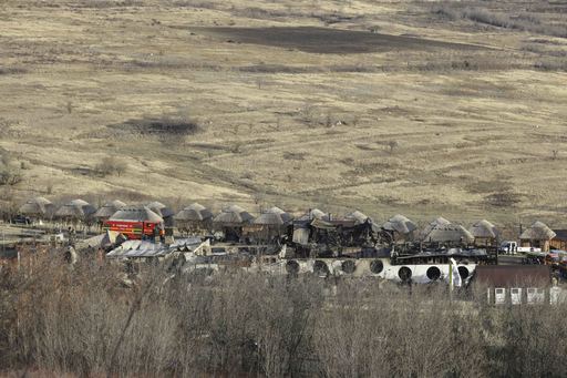 Specialişti de la INSEMEX, Inspecţia Muncii şi Inspectoratul de Stat în Construcţii, cooptaţi în cercetarea la faţa locului în ancheta care vizează incendiul de la Ferma Dacilor