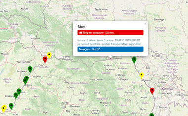 Nouă zi de protest în Vama Siret - 100 de autovehicule au blocat intrarea în ţară / La rândul lor, 150 de şoferi din Ucraina au protestat în oraş pentru că le este blocat accesul în vamă / Ei reclamă că au rămas fără apă, mâncare şi combustibil