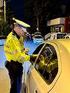 Trei agenţi de Poliţie din Iaşi, trimişi în judecată pentru luare de mită. În acelaşi dosar au fost deferiţi justiţiei şoferi din mai multe judeţe, care le-au dat bani sau bunuri pentru a scăpa de sancţiuni pentru abateri în trafic
