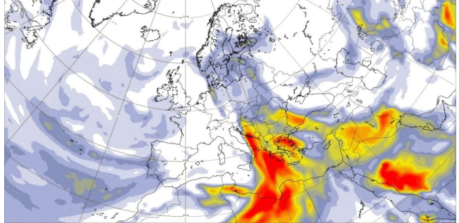 Avertisment al specialiştilor – Masă de aer încărcată cu particule de praf de origine sahariană deasupra României, până joi seară / Se va simţi mai ales în zonele cu ploaie