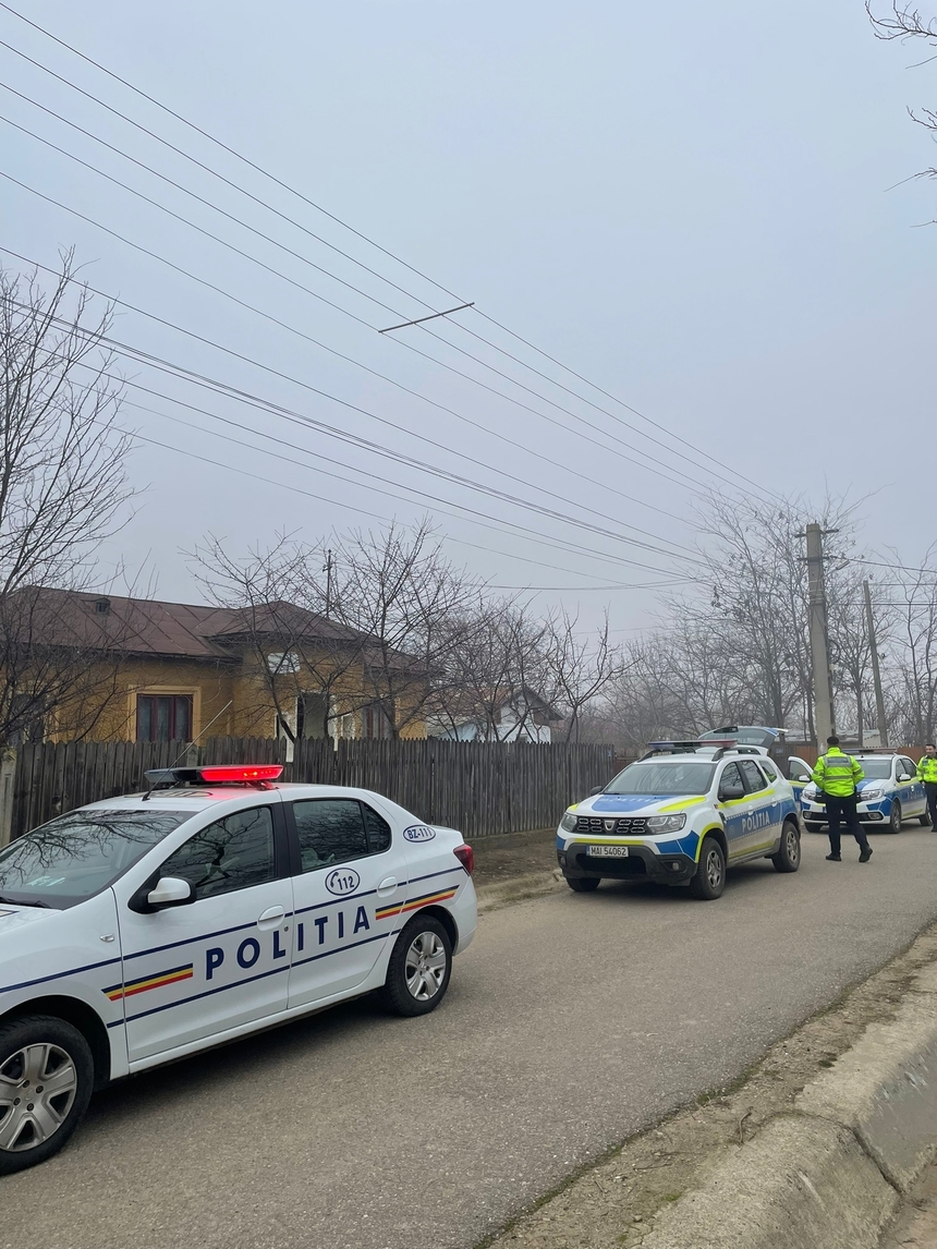 Fată de 13 ani, înjunghiată de un tânăr de 20 de ani, într-o localitate din Giurgiu / Suspectul, dus la audieri

