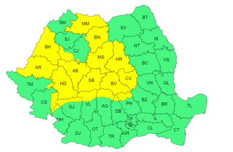 Cod galben de instabilitate atmosferică accentuată, până sâmbătă seară, în zonele montane, în Crişana şi local în Maramureş şi Transilvania / În Bucureşti vremea va fi caldă - HARTA