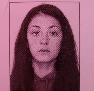 UPDATE - Adolescentă de 14 ani din Teleorman, căutată de poliţişti şi dată în urmărire naţională după ce a plecat de acasă şi nu s-a mai întors/ Fata, găsită la Roşiori de Vede