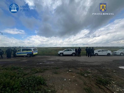 Percheziţii la persoane suspectate că au îngropat deşeuri pe două terenuri din municipiul Constanţa