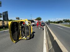 Accident pe DN 1, în judeţul Prahova, în care au fost implicate două autoturisme şi o autoutilitară / Coloane de câţiva kilometri – FOTO / VIDEO