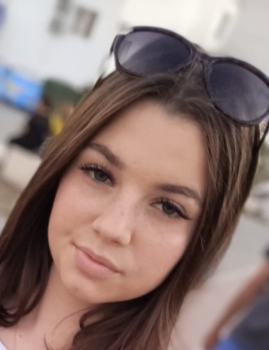 UPDATE - Ilfov: Fată de 12 ani din Bragadiru, căutată de poliţişti / A plecat marţi de la o şcoală din Bucureşti către casă, dar nu a ajuns / Fata a fost găsită în Bragadiru

