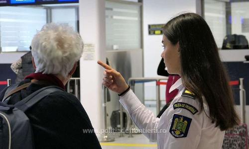 Poliţia de Frontieră: Mai mulţi cetăţeni au fost depistaţi în ultimele zile cu nereguli pe aeroporturi: minori neînsoţiţi sau fără documente justificative şi cetăţeni români adulţi care aveau documentele anulate