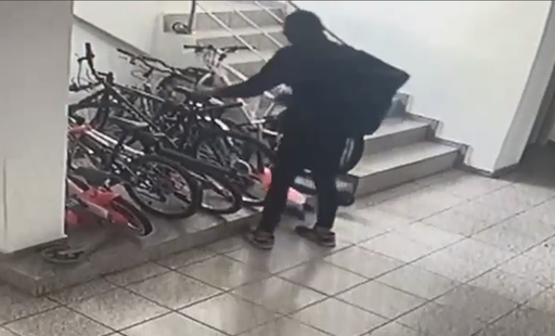 Bărbat care a furat mai multe biciclete din Bucureşti, arestat preventiv - VIDEO