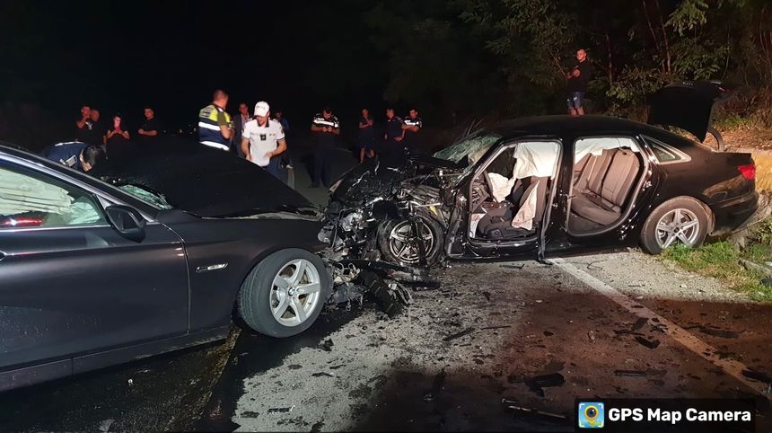 Gorj: Şapte persoane, transportate la spital după un accident în care au fost implicate două autoturisme