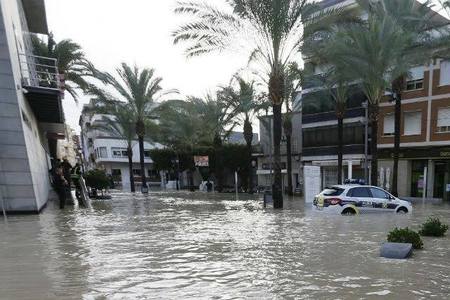 ANALIZĂ - Inundaţii în Spania. Avertismentul unor specialişti în schimbări climatice privind intensificarea fenomenelor meteo extreme 