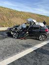 O femeie a murit într-un accident rutier pe  A2, după ce a intrat cu maşina într-o autoutilitară oprită, destinată lucrărilor pe autostradă - FOTO

