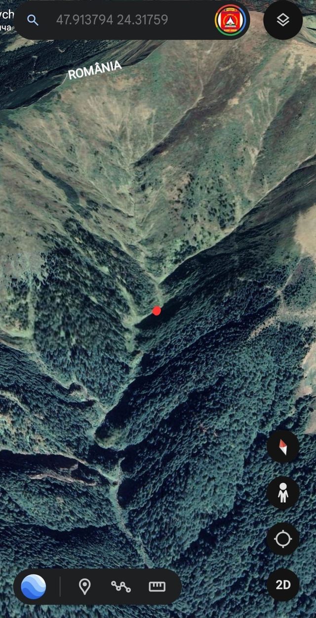 Ucrainenii rătăciţi în Maramureş nu au respectat indicaţiile, fiind căutaţi mai bine de 12 ore, înainte ca echipele să renunţe / Au revenit cu apel, fiind găsiţi într-un final / Unul dintre ei este rănit / Toţi aveau pantofi sport în picioare – VIDEO