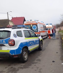 Timiş: Biciclist lovit mortal de şoferul unui microbuz. Poliţiştii au deschis dosar penal
